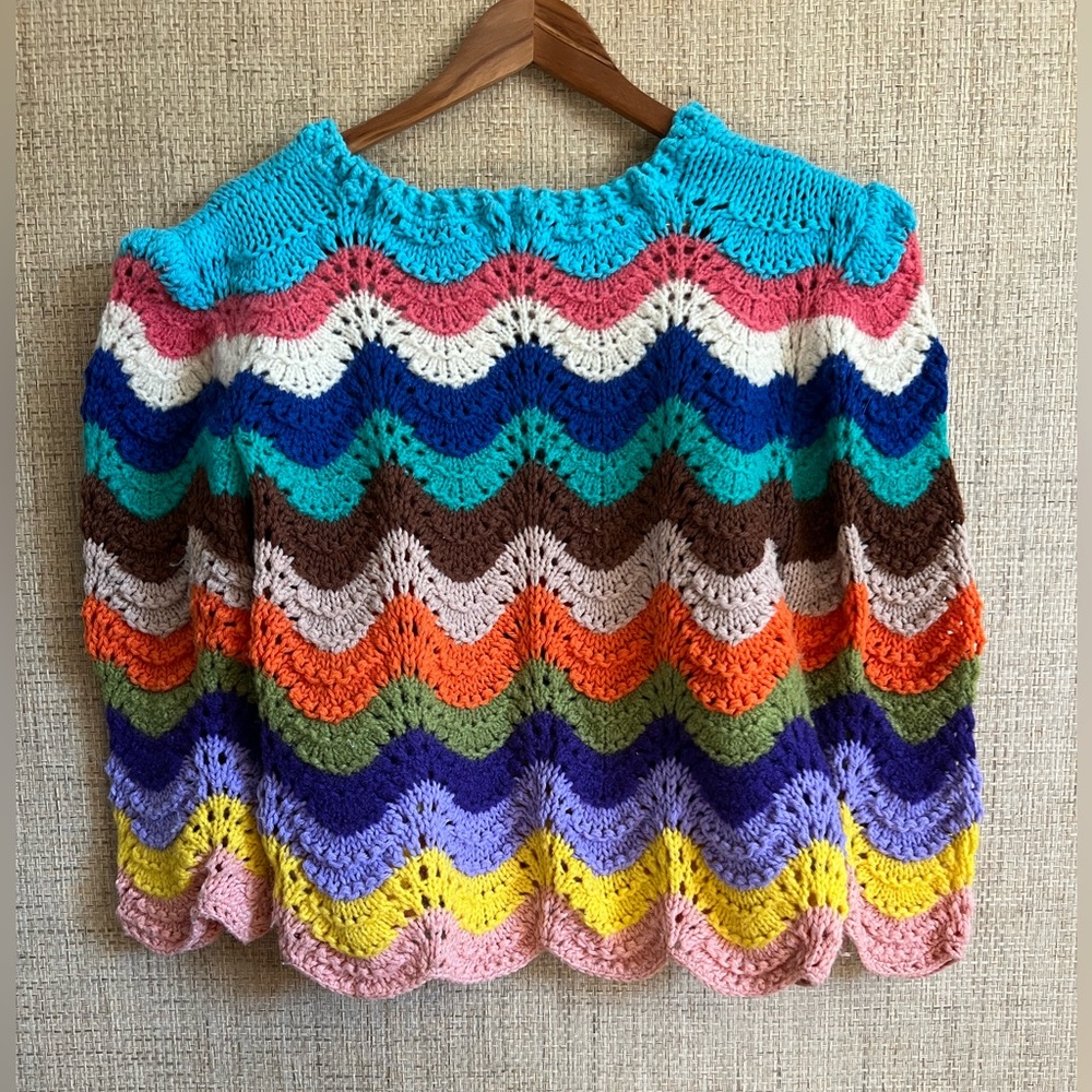Vintage colorblock crochet sweater
